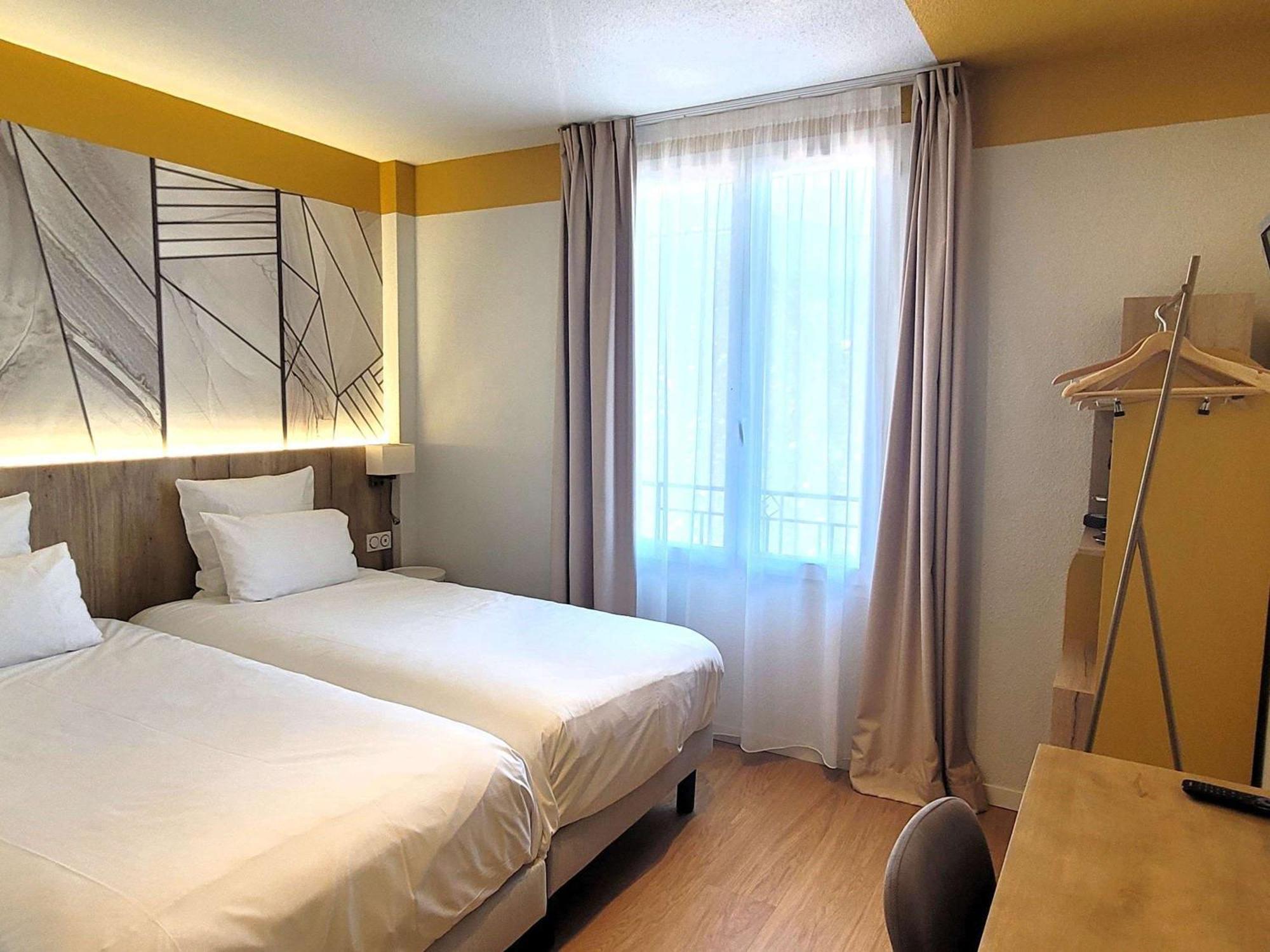 Mercure Imperial Hotel 4*